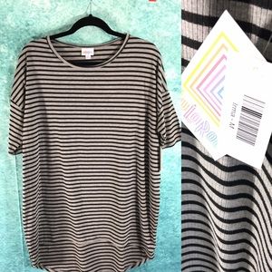 LuLaRoe Irma _ size M